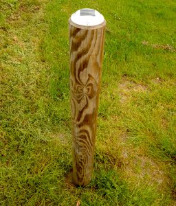 Potelet lumineux à leds solaire